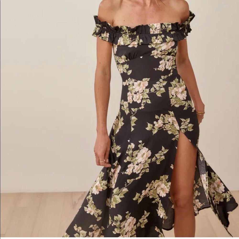 Reformation Izabel Dress